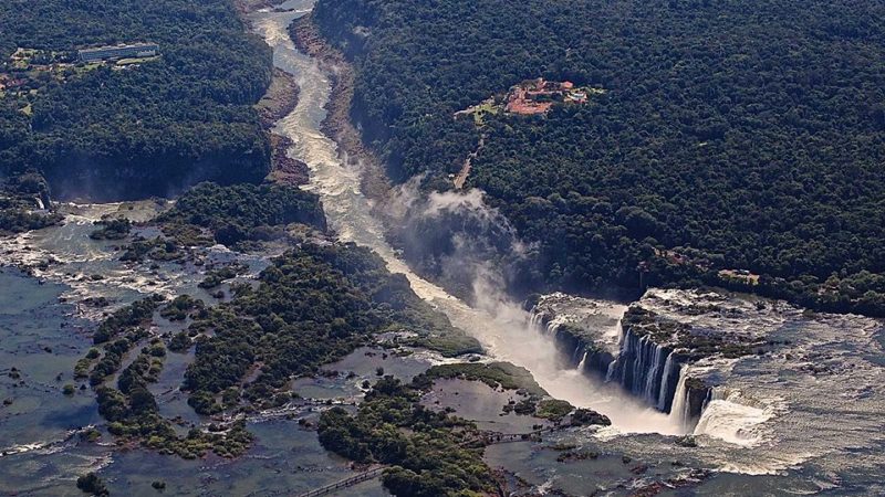 Vacaciones: Iguazú, uno de los puntos más elegidos del país tras la devaluación