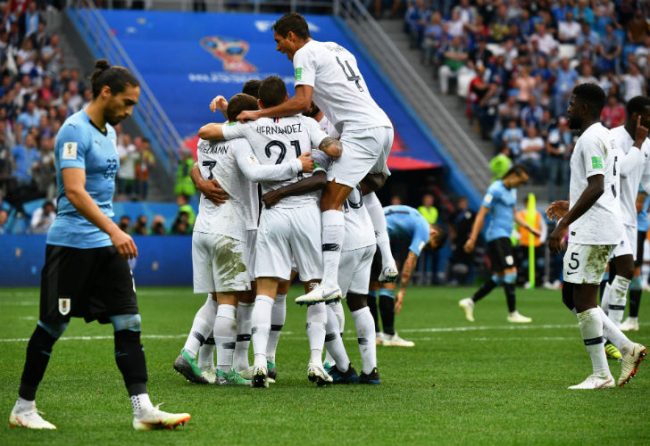 Francia terminó con el sueño charrúa y está en semifinales