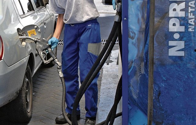 YPF aumentó la nafta otro 1%, el segundo incremento en una semana