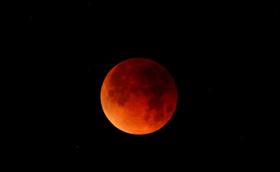 Falta poco para el eclipse lunar más largo del siglo XXI