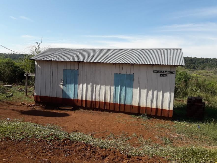 San Pedro: tras incendio de un aula satélite, alumnos continuarán las clases en sus casas