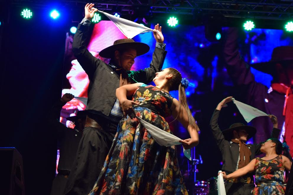 Selva Adentro y Baile de Mi Tierra, coparon la 9 de Julio en otra edición del Black Friday