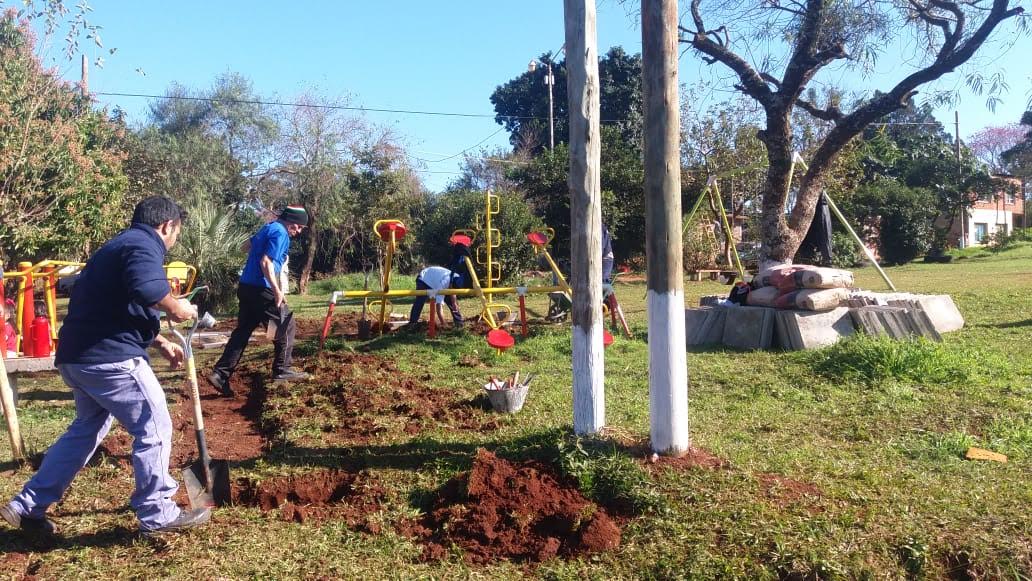 Comenzaron trabajos de reacondicionamiento en la plaza del barrio Congreso de Posadas