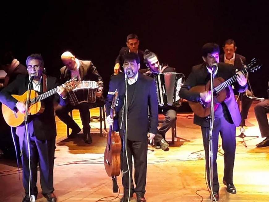 La Orquesta Folclórica Municipal celebró su 22º aniversario