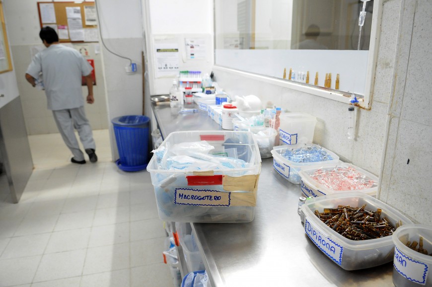 Por la suba del dólar, los insumos médicos subieron cerca de un 40%