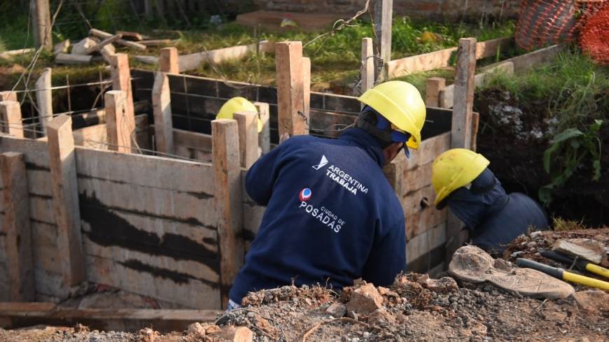 Realizan tareas de saneamiento en la Chacra 96