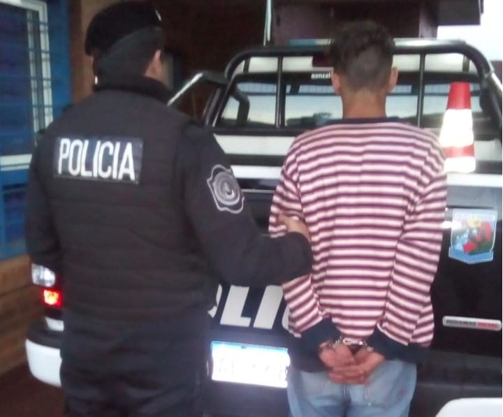 Lo sorprendieron robando dentro de una vivienda