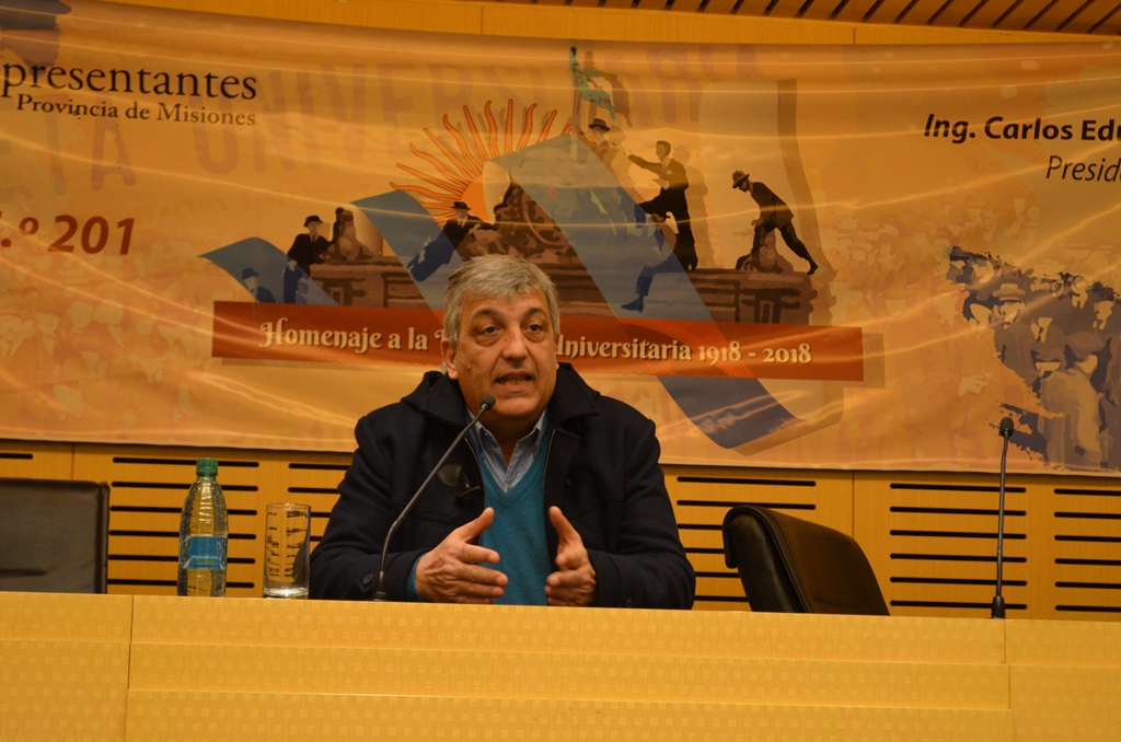 “Se debe pensar en el marco de la Reforma Universitaria, pero con las necesidades que tenemos hoy”