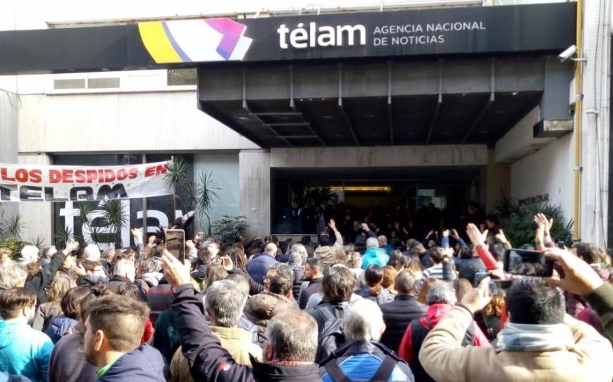 La Justicia dejó sin efecto los despidos de Télam
