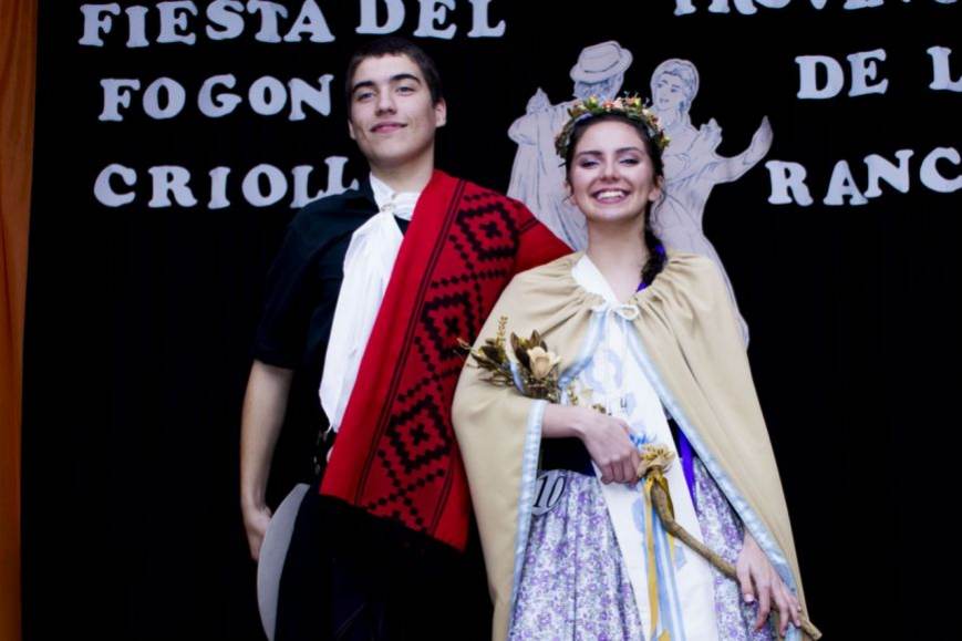 Colonia Alberdi: Nora Caterine Bys, nueva Reina Provincial de los Ranchos 3 6 - Fiesta ranchos sabado 266 - 5