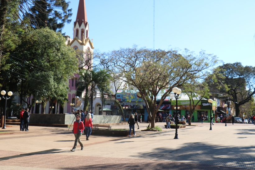 Tiempo: jueves soleado, con máxima de 20°C