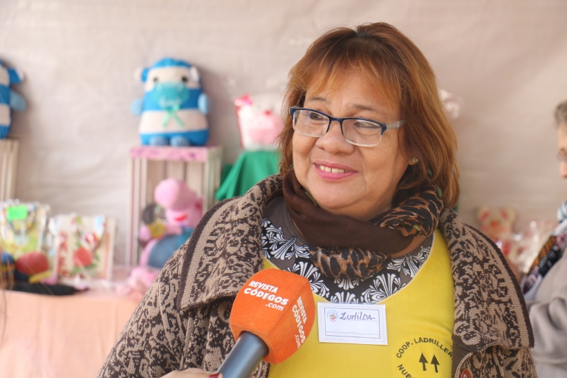 Black Friday: cooperativa de ladrilleros ofrece sus productos en la plaza 9 de Julio