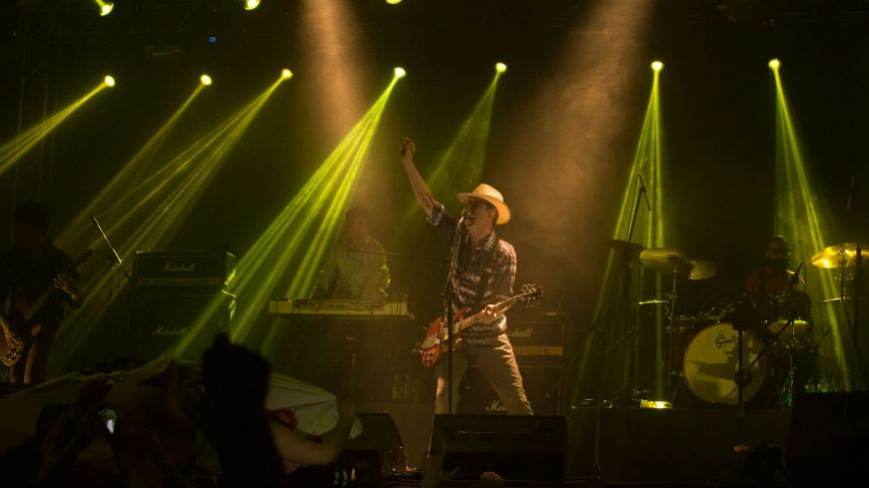 Fanáticos de Los Redondos deliraron con el show de Skay en Posadas