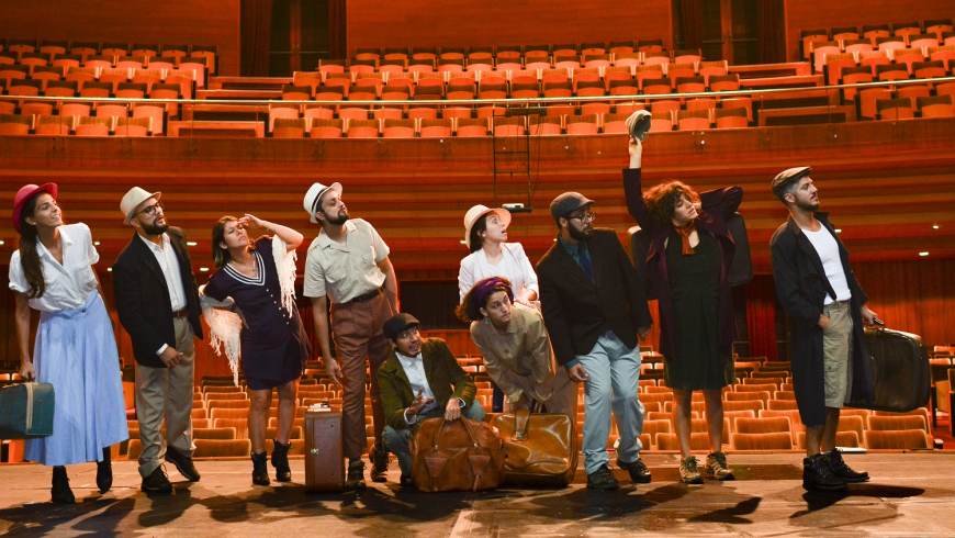 En la espera, una obra rítmica para toda la familia en El Galpón de la Murga