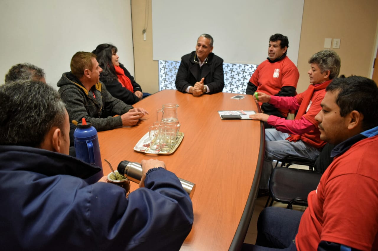 Penayo recibió a candidatos para las elecciones del SOEMP