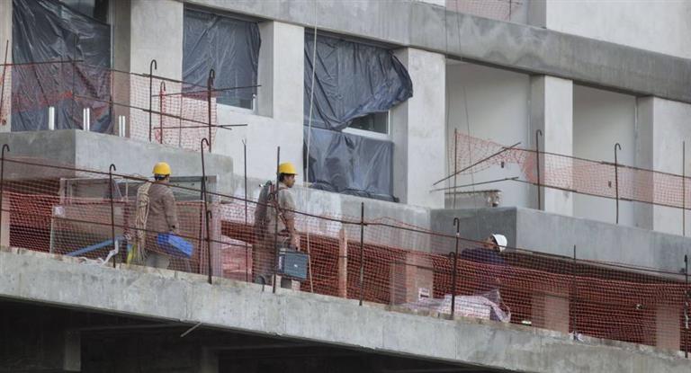 La inversión desaceleró su expansión en junio