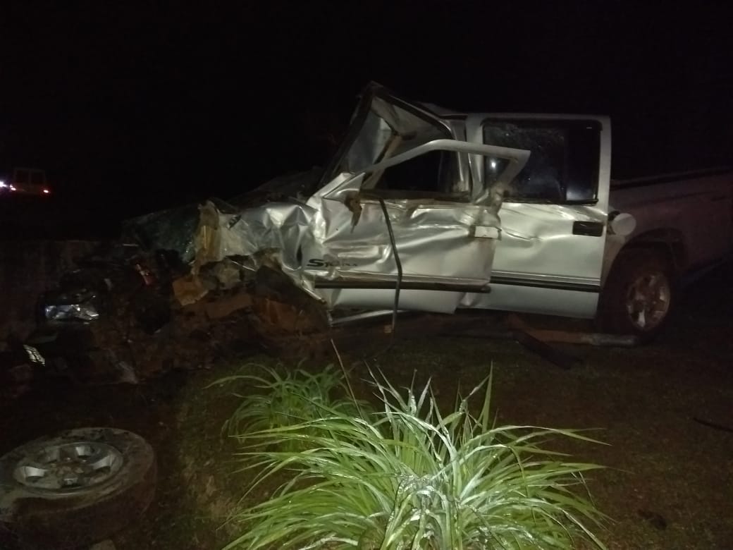 Gobernador López: un hombre falleció tras despistar con una camioneta