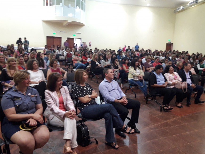 Con un Transformers, Campo Grande dio la bienvenida al Robotic Workshop Educativo para docentes 7 14 - 20180928 104408 - 13