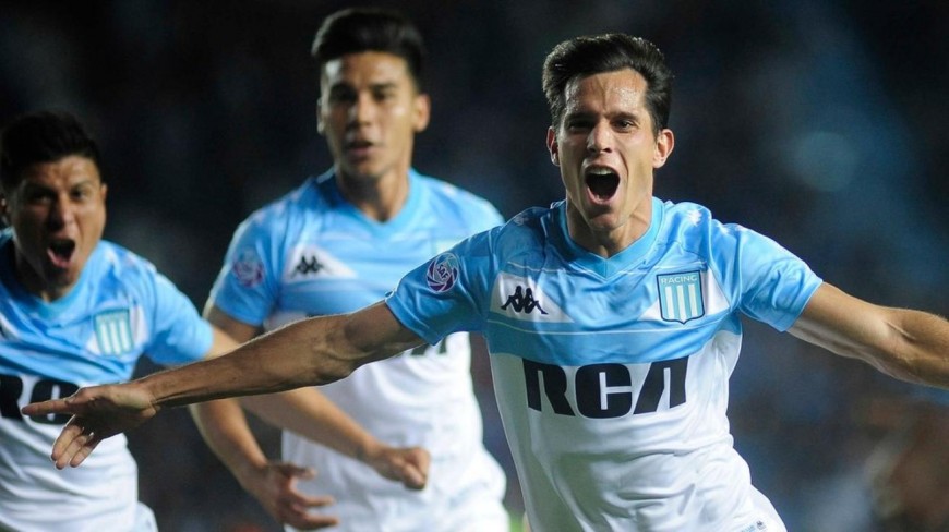 Superliga: Racing venció a Unión y continúa como único líder