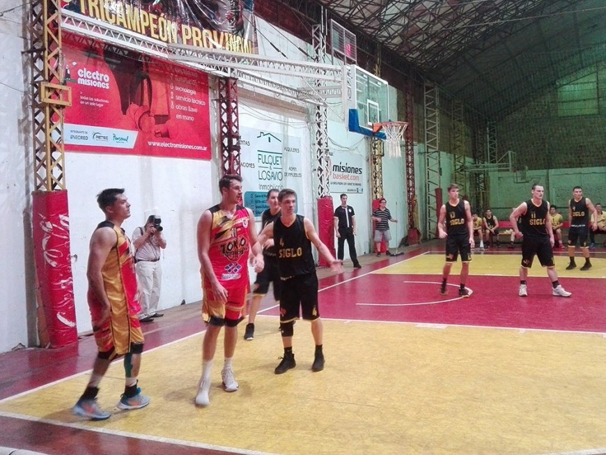 Básquet: Siglo XXI y Tirica, ganaron por la Liga Provincial