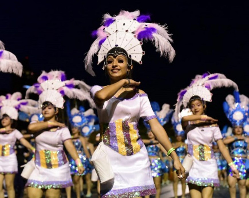 Estudiantina 2018: a puro ritmo, color y brillo se desarrolló la tercera noche