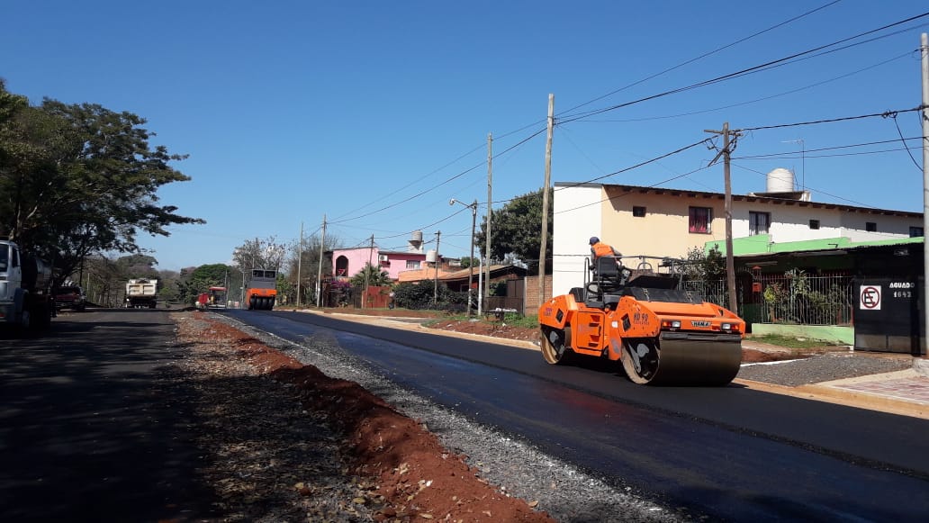 Vialidad ejecuta obras en tres segmentos de la avenida Aguado en Posadas