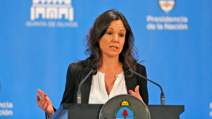 Nación aumentará el gasto social para atenuar el impacto del ajuste