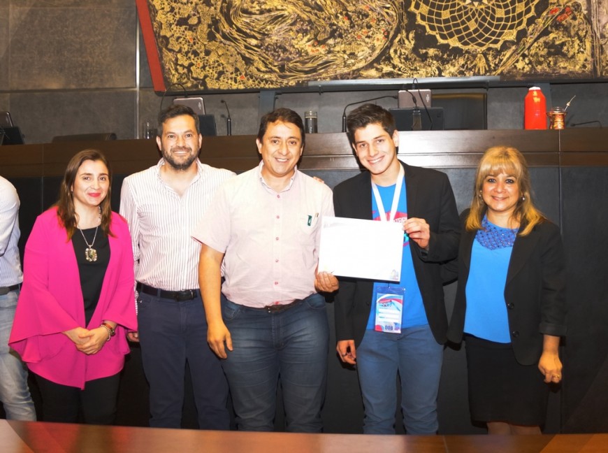 Diputados estudiantiles sancionan proyectos sobre salud, tecnología, deporte, seguridad vial y medio ambiente 13 26 - DSC03677 - 25