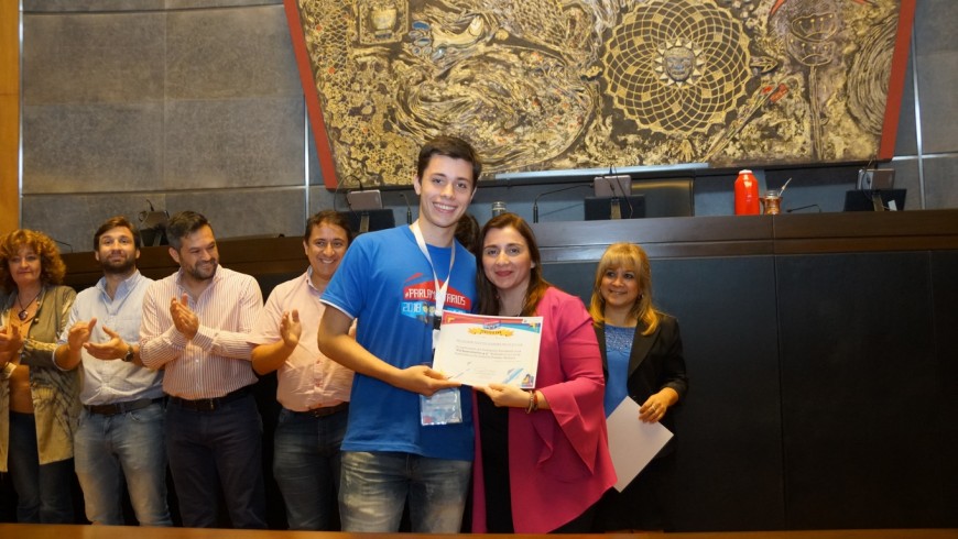 Diputados estudiantiles sancionan proyectos sobre salud, tecnología, deporte, seguridad vial y medio ambiente 14 28 - DSC03688 - 27