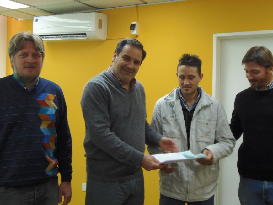 Entregaron fondos del Pisear a la Asociación Civil de Pueblo Illia