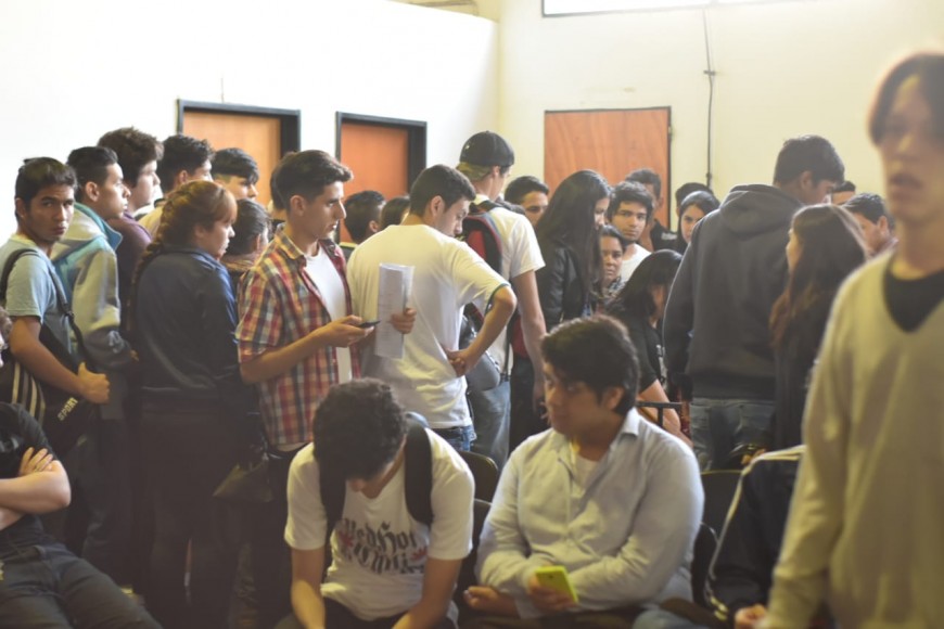 Oficina de Empleo: más de 600 jóvenes se inscribieron al Curso de Introducción al Trabajo 2 4 - IMG 20180912 WA0011 - 3