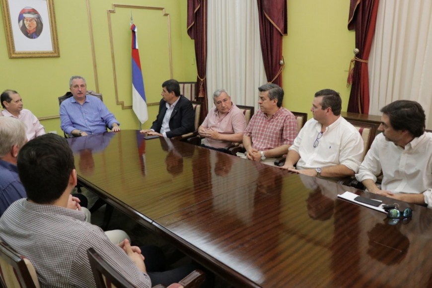 Passalacqua con el banco Macro y supermercadistas lanzaron “Ahora Góndola”