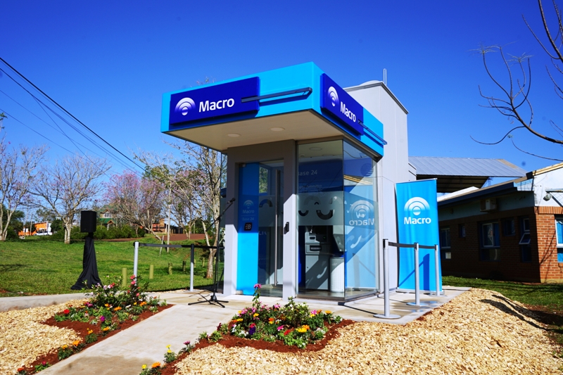 El banco Macro suma un nuevo cajero automático en Apóstoles