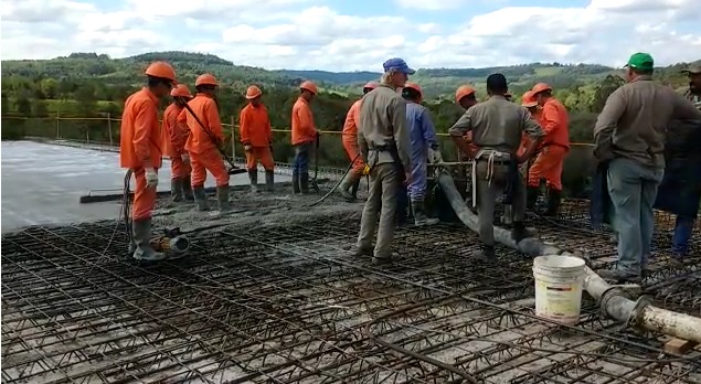 Avanza la construcción del nuevo puente arroyo Canal Torto