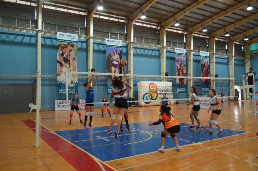 Deportivos Misioneros: básquet y vóley darán continuidad a las Finales Provinciales  