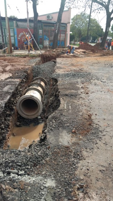Realizan obras de saneamiento en la intersección de las avenidas López y Planes y Jauretche 1 2 - WhatsApp Image 2018 09 11 at 07.40.57 1 - 1