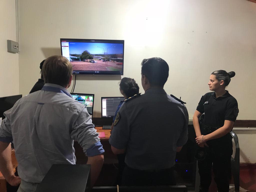 Con 34 cámaras ya opera la división Video Cámara Vigilancia en Campo Viera 8 16 - WhatsApp Image 2018 09 28 at 16.35.49 - 15