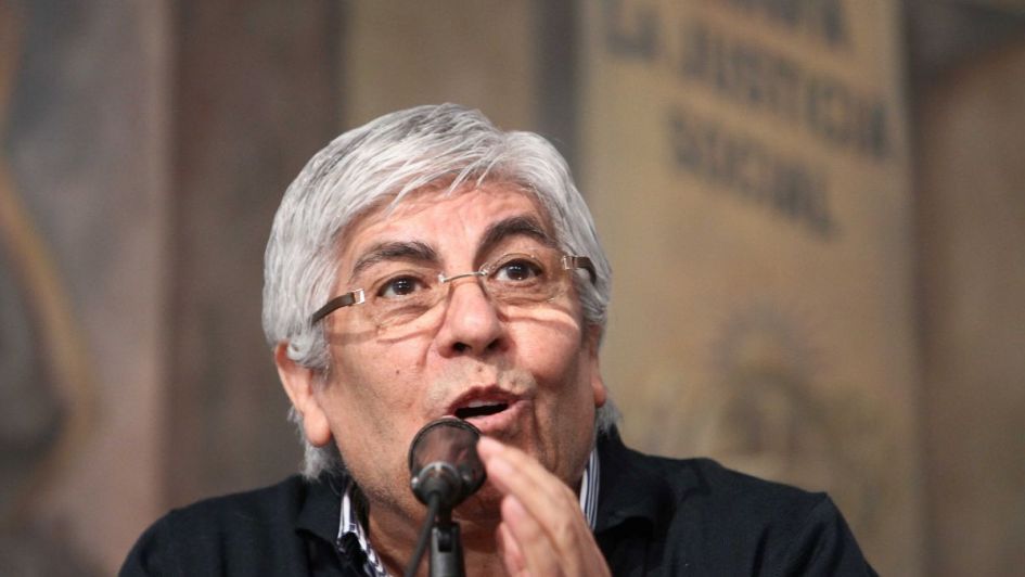 Moyano exige reabrir paritaria para ajustarla a inflación de 42%