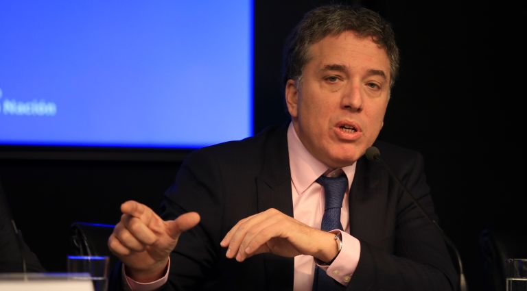 Dujovne: «Llegar al equilibrio global nos va a llevar dos o tres años»