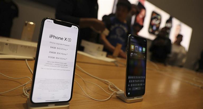 Se podrán ingresar al país legalmente celulares, laptops y tablets sin pagar impuestos en la Aduana