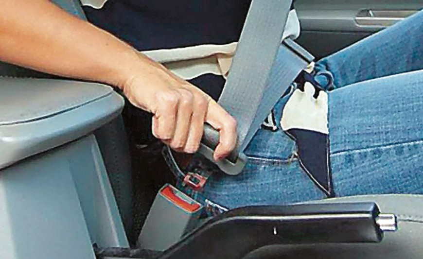 Un 38% de conductores no usa el cinturón de seguridad