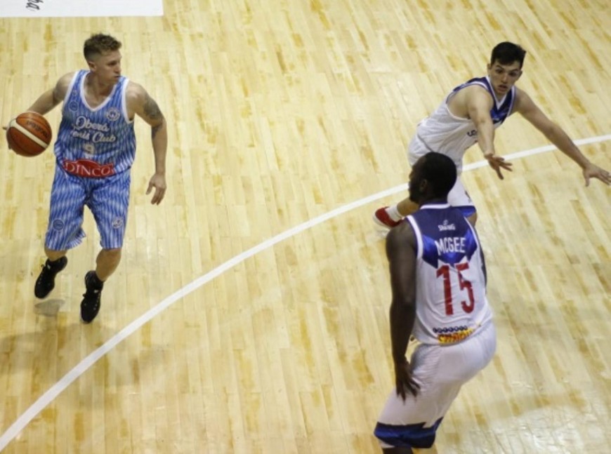 Liga Argentina: OTC perdió ante Villa San Martín por 75 a 71