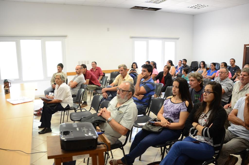 Brindaron capacitación en buenas prácticas de aplicación de fitosanitarios en cultivos hortícolas