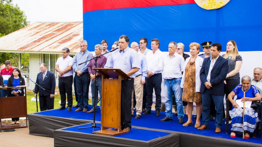 Se realizó el acto oficial por el 70º aniversario de Arroyo del Medio