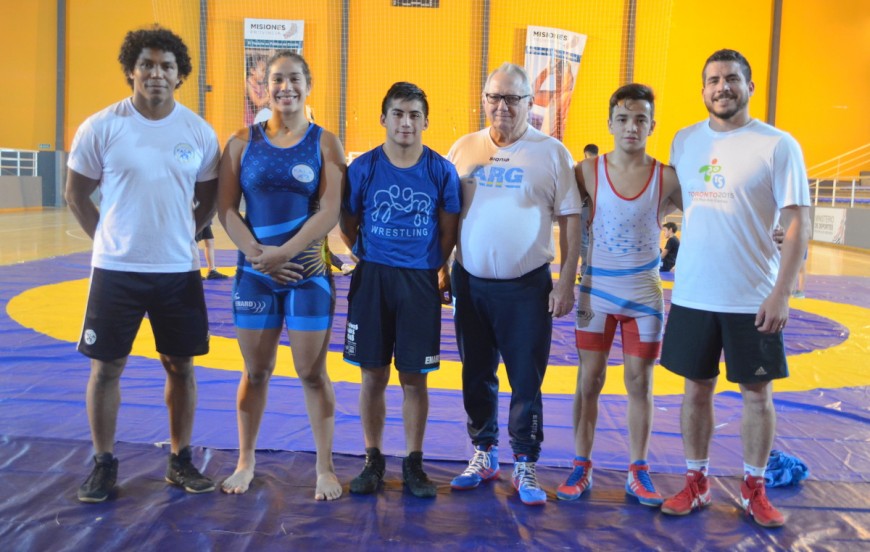 Eduardo Lovera, el misionero que luchará en los Juegos Olímpicos de la Juventud 3 6 - Con el Equipo Olímpico y entrenadores en Posadas junio 2018 - 5