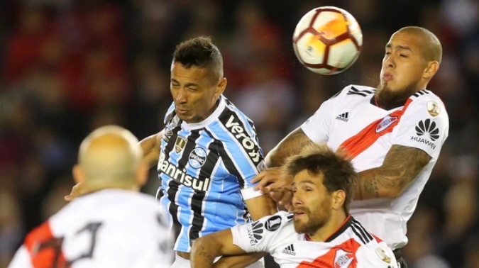 Copa Libertadores: obligado a ganar, River visita a Gremio en Brasil