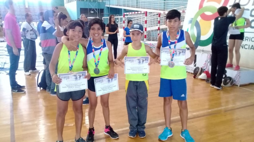 Deportistas de la escuela municipal de esgrima representarán a la provincia en los Juegos Evita 6 12 - IMG 20181003 WA0044 - 11