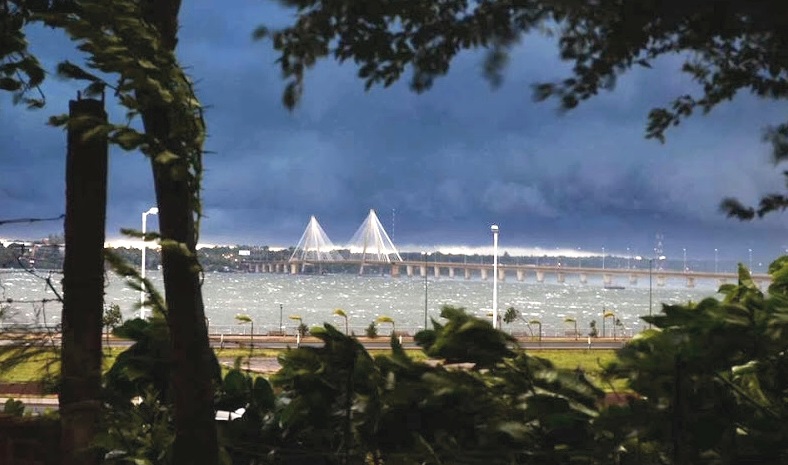 Alerta por intensas lluvias y fuertes tormentas entre el martes y jueves