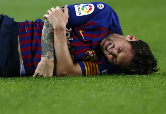 Messi se fracturó y será baja por tres semanas