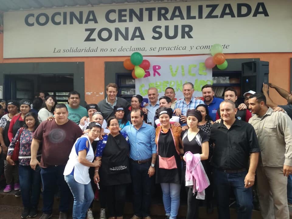 Casi 200 trabajadoras de cocinas descentralizadas recibieron su carnet de Seguro Provincial de Salud